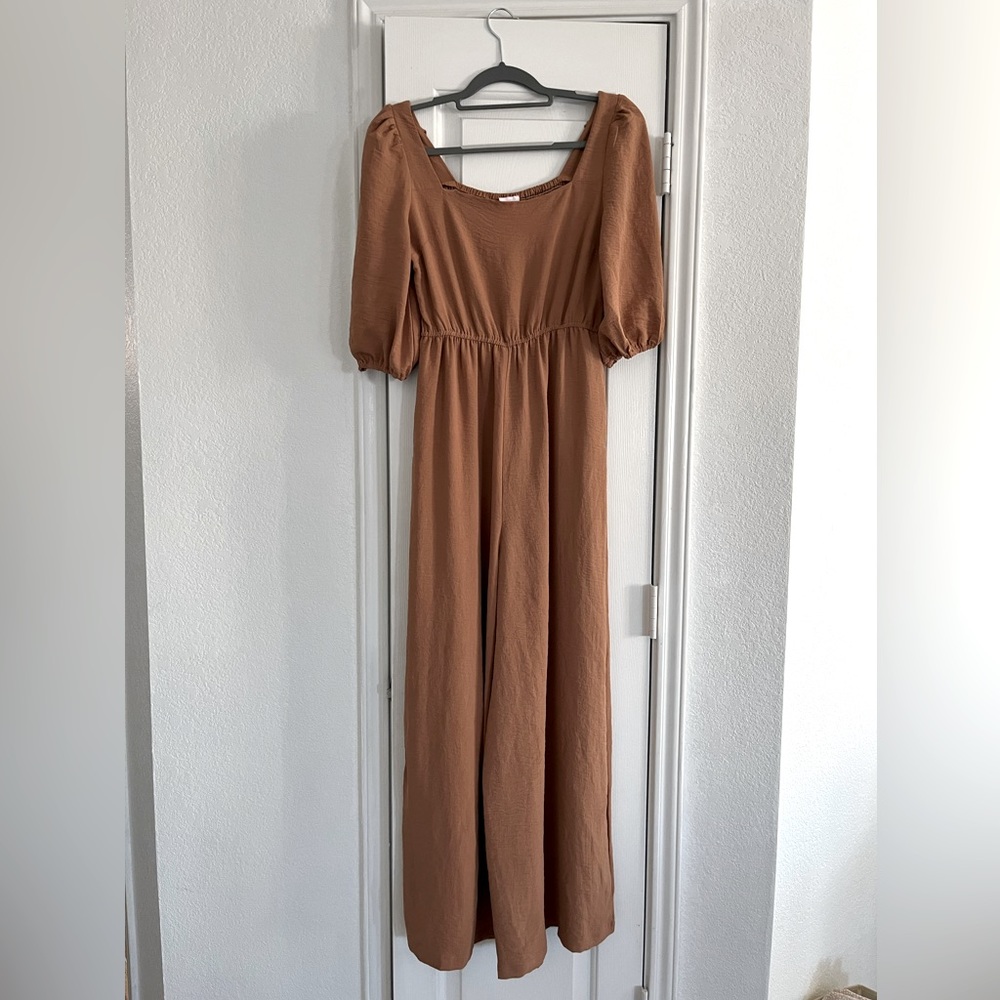 Brown square neck jumpsuit, pink lily